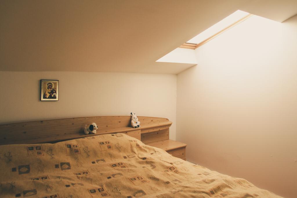Casa Renti Hotel Novaci-Straini Bagian luar foto