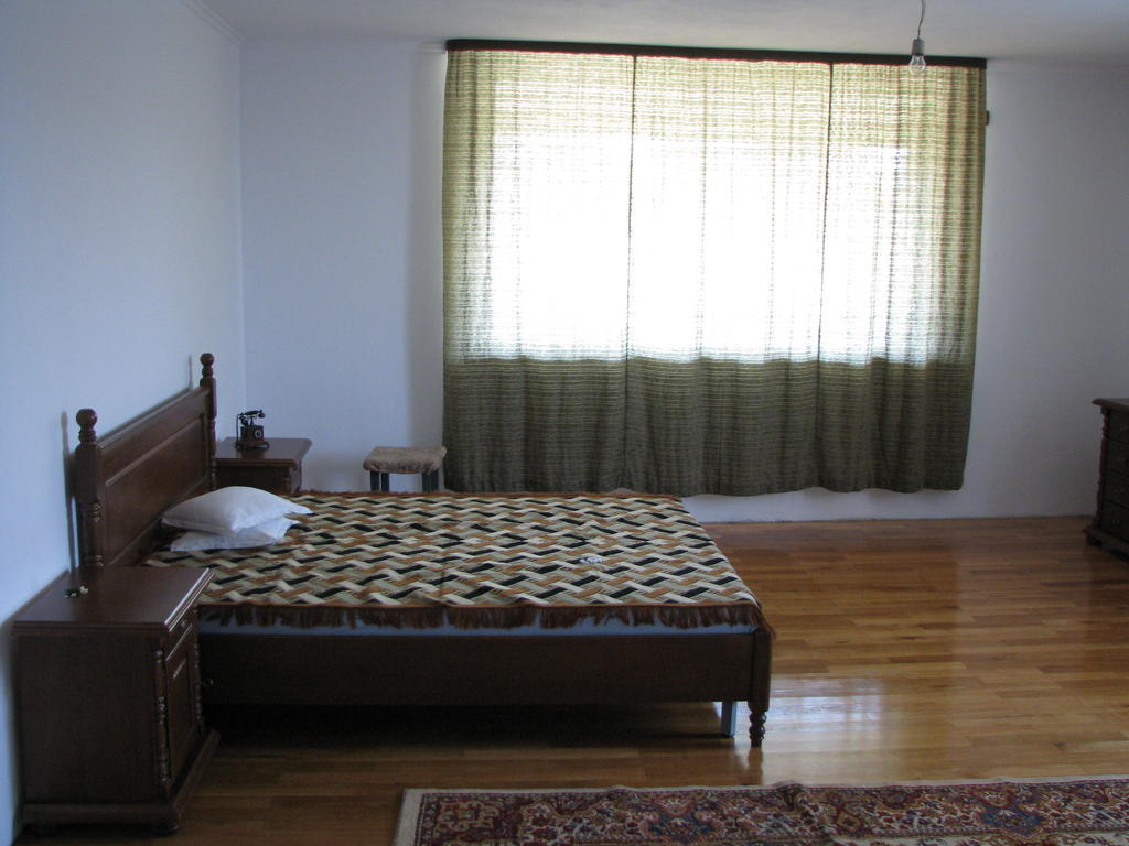 Casa Renti Hotel Novaci-Straini Ruang foto